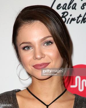 AlexAnn Hopkins profile | Celebrity Websites