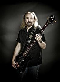 Ian Hill