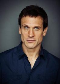 Simon Merrells