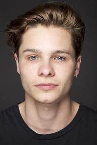 Toby Wallace Toby Wallace