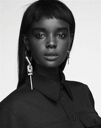 Duckie Thot