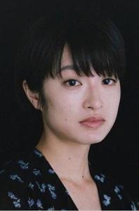 Mugi Kadowaki Mugi Kadowaki