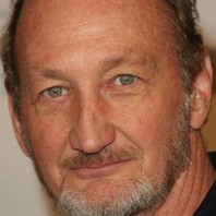 Robert Englund