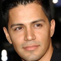 Jay Hernandez