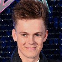 Caspar Lee