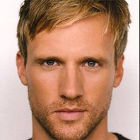 Teddy Sears