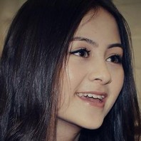 Jasmine Thompson