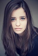 Holly Earl